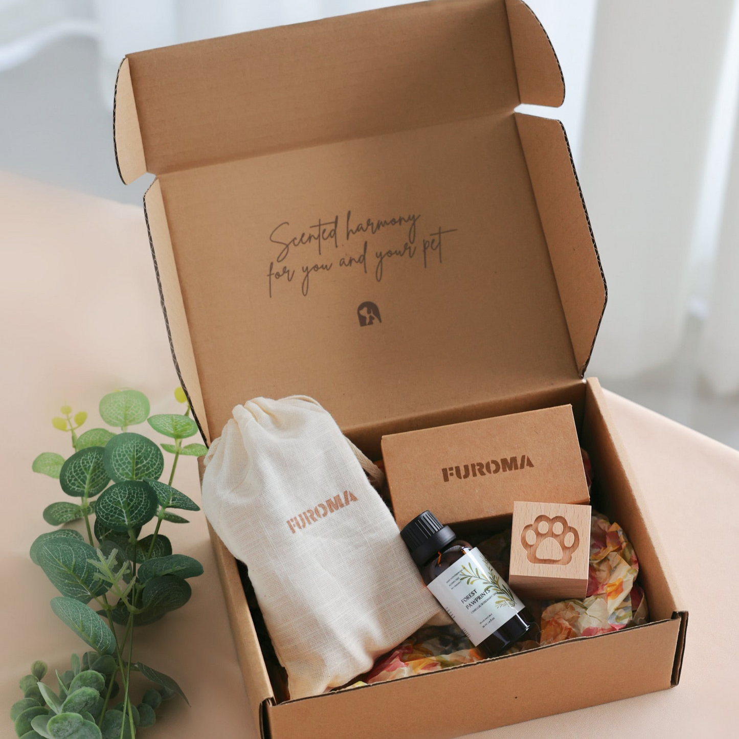 Forest Pawprints Essential Oil – Camellia & Clary Sage