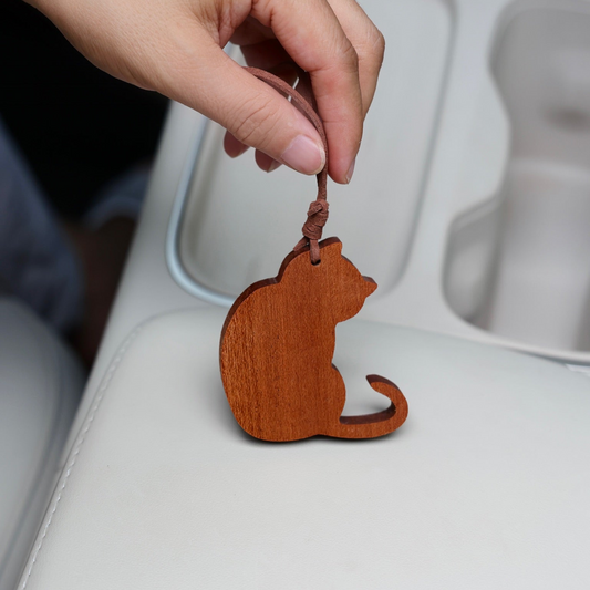 "Cat" Car Wood Diffuser & 10ml Oil